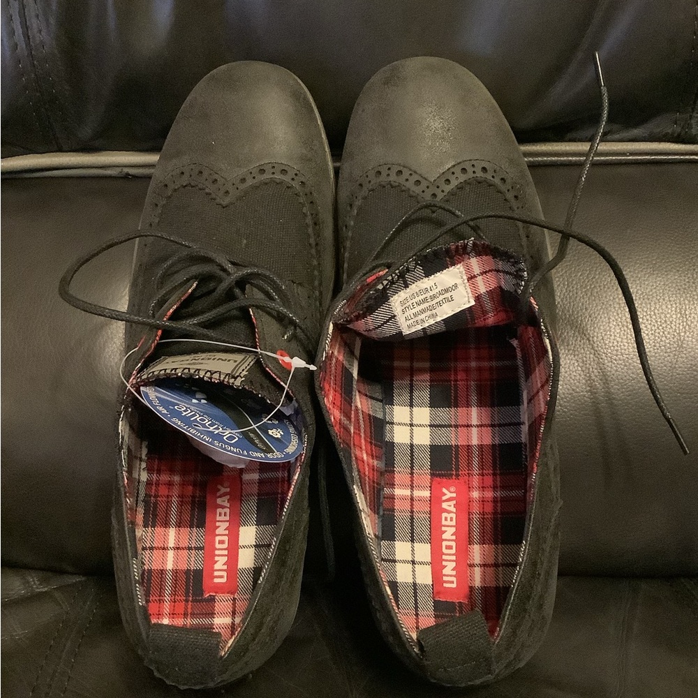 NWT union bay ortholite men’s shoes 8
